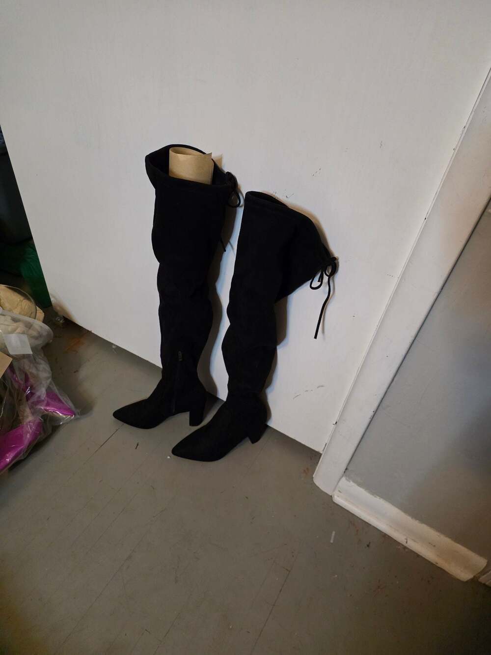 Rouge Helium Women's Black Faux Suede Over The Knee High Heel Boots Size 8